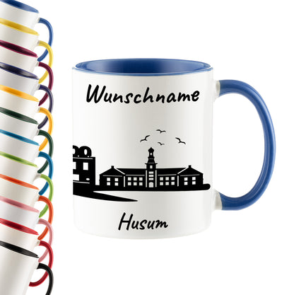 Tasse in Cambridge Blau 330ml bedruckt mit der Skyline von Husum personalisierbar mit Wunschname