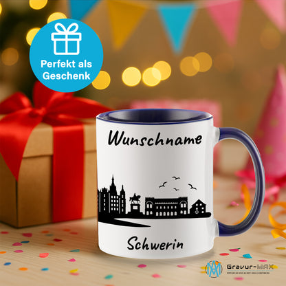 Tasse in Dunkelblau 330ml bedruckt mit der Skyline von Schwerin personalisierbar mit Wunschname