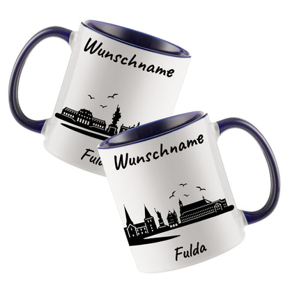 Tasse in Dunkelblau 330ml bedruckt mit der Skyline von Fulda personalisierbar mit Wunschname