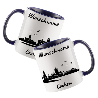 Tasse in Dunkelblau 330ml bedruckt mit der Skyline von Cochem personalisierbar mit Wunschname