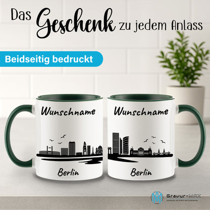 Tasse in Dunkelgrün 330ml bedruckt mit der Skyline von Berlin personalisierbar mit Wunschname