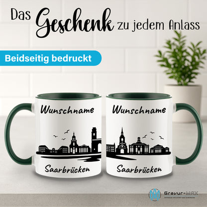Tasse in Dunkelgrün 330ml bedruckt mit der Skyline von Saarbrücken personalisierbar mit Wunschname