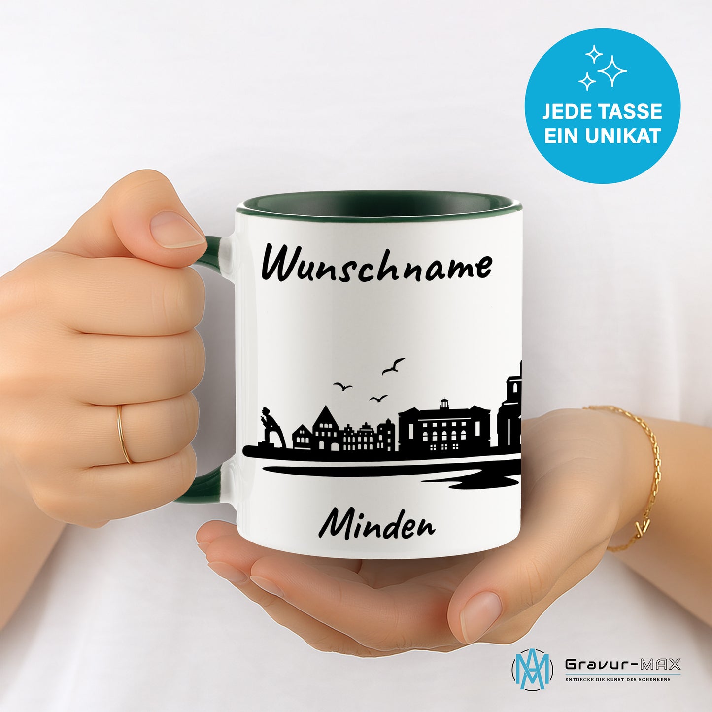 Tasse in Dunkelgrün 330ml bedruckt mit der Skyline von Minden personalisierbar mit Wunschname