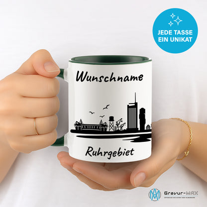 Tasse in Dunkelgrün 330ml bedruckt mit der Skyline von Ruhrgebiet personalisierbar mit Wunschname