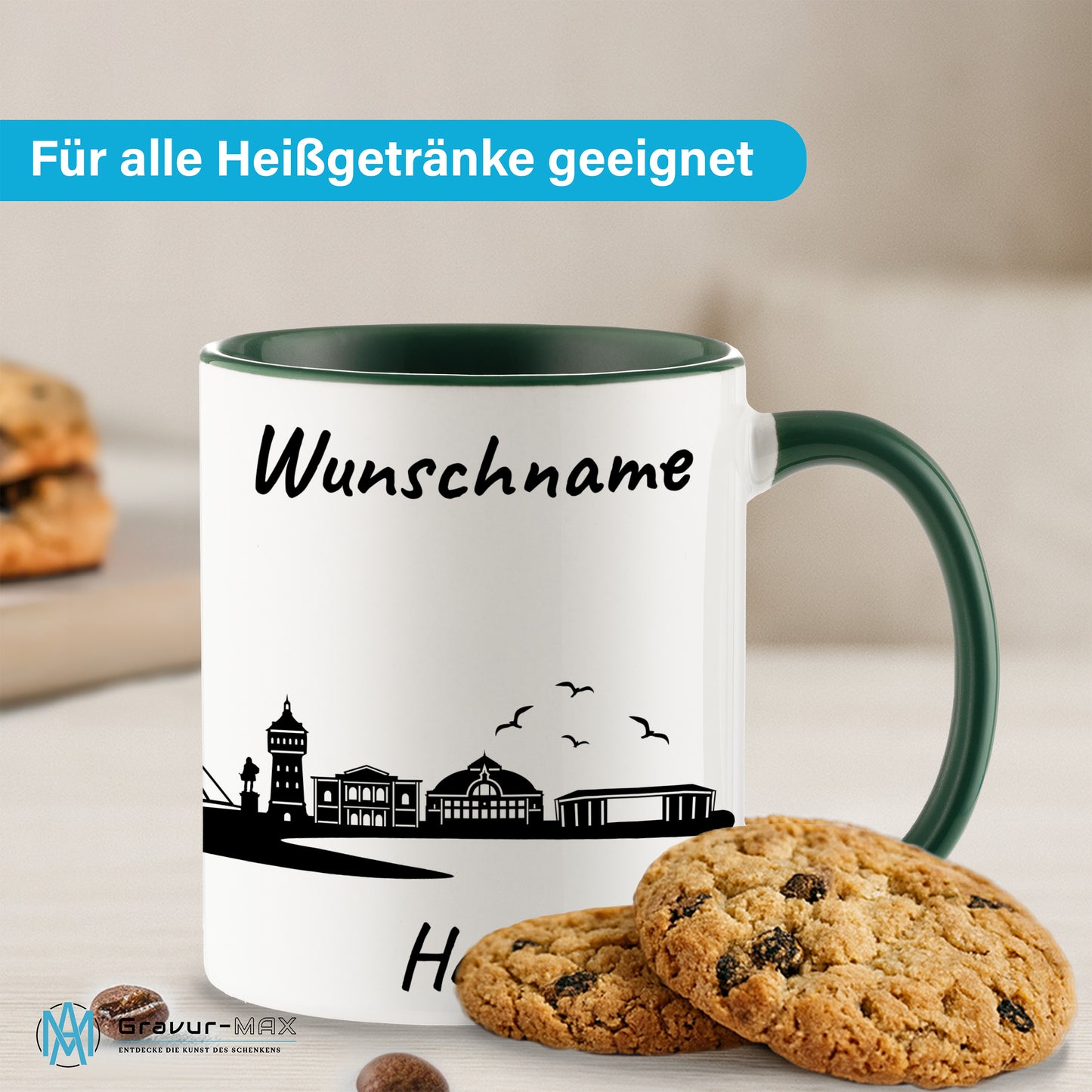 Tasse in Dunkelgrün 330ml bedruckt mit der Skyline von Halle personalisierbar mit Wunschname