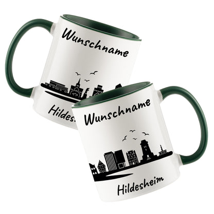Tasse in Dunkelgrün 330ml bedruckt mit der Skyline von Hildesheim personalisierbar mit Wunschname
