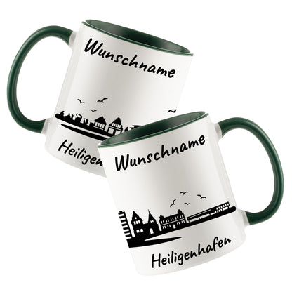 Tasse in Dunkelgrün 330ml bedruckt mit der Skyline von Heiligenhafen personalisierbar mit Wunschname