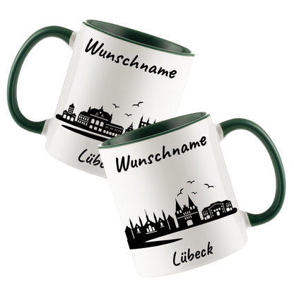 Tasse in Dunkelgrün 330ml bedruckt mit der Skyline von Lübeck personalisierbar mit Wunschname