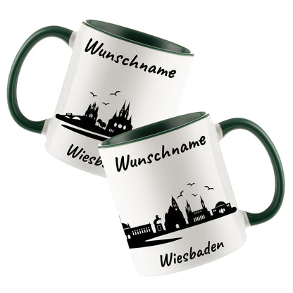 Tasse in Dunkelgrün 330ml bedruckt mit der Skyline von Wiesbaden personalisierbar mit Wunschname