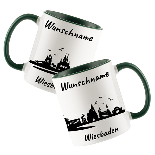 Tasse in Dunkelgrün 330ml bedruckt mit der Skyline von Wiesbaden personalisierbar mit Wunschname