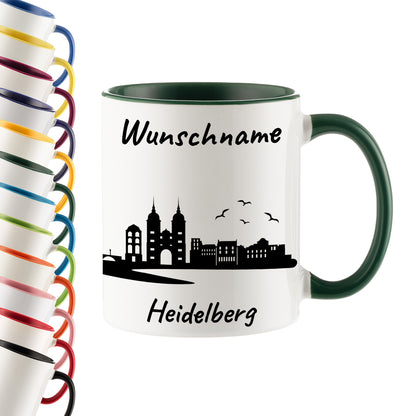 Tasse in Dunkelgrün 330ml bedruckt mit der Skyline von Heidelberg personalisierbar mit Wunschname