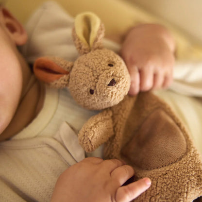 Jollein Schmusetuch Känguru mit Schnullerschlaufe – Kuscheltuch für Babys