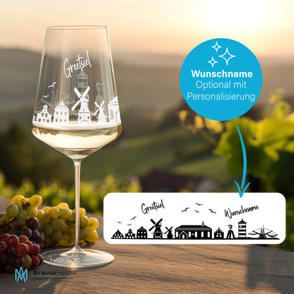 Weinglas mit Gravur Leonardo Puccini "SKYLINE GREETSIEL" optional mit Wunschname
