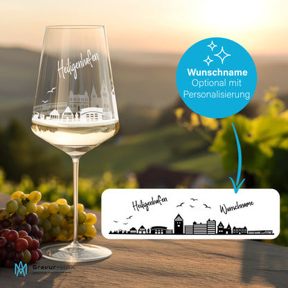 Weinglas mit Gravur Leonardo Puccini "SKYLINE HEILIGENHAFEN" optional mit Wunschname