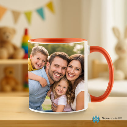 Personalisierte Fototasse selbst gestalten – in 13 ver. Farben mit eigenem Bild & Text | 3D Vorschau (330 ml)