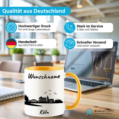 Tasse in Goldgelb 330ml bedruckt mit der Skyline von Köln personalisierbar mit Wunschname