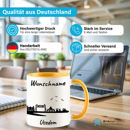 Tasse in Goldgelb 330ml bedruckt mit der Skyline von Usedom personalisierbar mit Wunschname