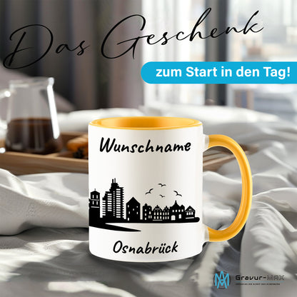 Tasse in Goldgelb 330ml bedruckt mit der Skyline von Osnabrück personalisierbar mit Wunschname