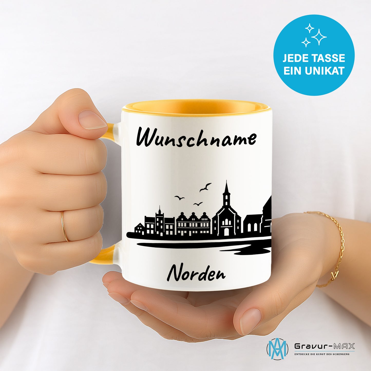 Tasse in Goldgelb 330ml bedruckt mit der Skyline von Norden personalisierbar mit Wunschname