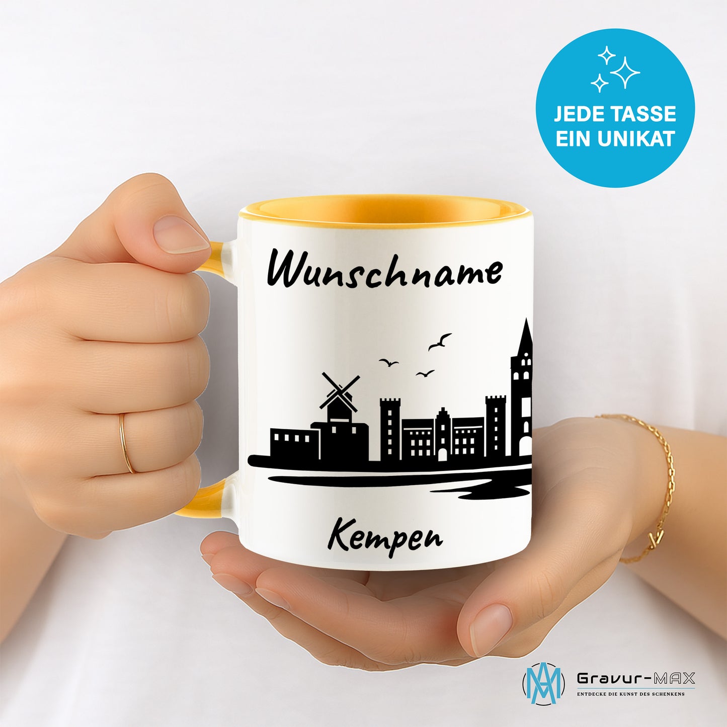Tasse in Goldgelb 330ml bedruckt mit der Skyline von Kempen personalisierbar mit Wunschname