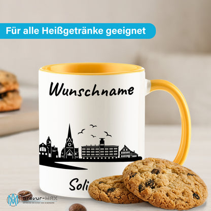 Tasse in Goldgelb 330ml bedruckt mit der Skyline von Solingen personalisierbar mit Wunschname