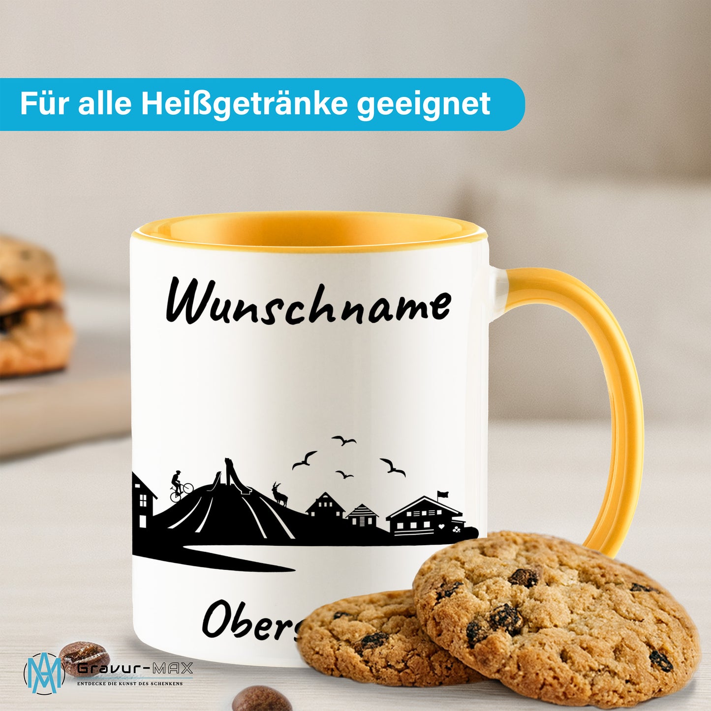 Tasse in Goldgelb 330ml bedruckt mit der Skyline von Oberstdorf personalisierbar mit Wunschname