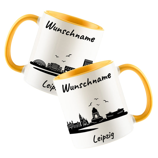 Tasse in Goldgelb 330ml bedruckt mit der Skyline von Leipzig personalisierbar mit Wunschname
