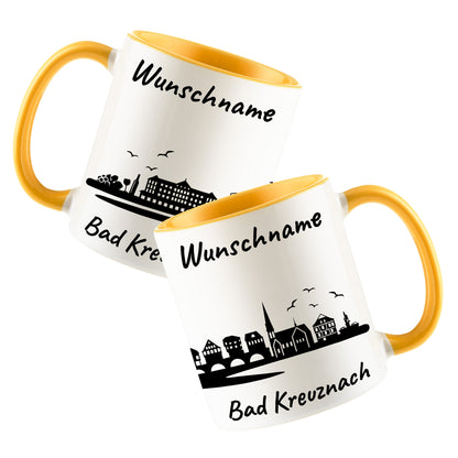 Tasse in Goldgelb 330ml bedruckt mit der Skyline von Bad Kreuznach personalisierbar mit Wunschname