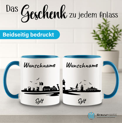 Tasse in Hellblau 330ml bedruckt mit der Skyline von Sylt personalisierbar mit Wunschname