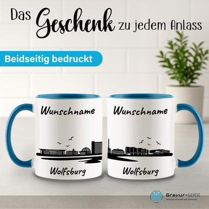 Tasse in Hellblau 330ml bedruckt mit der Skyline von Wolfsburg personalisierbar mit Wunschname