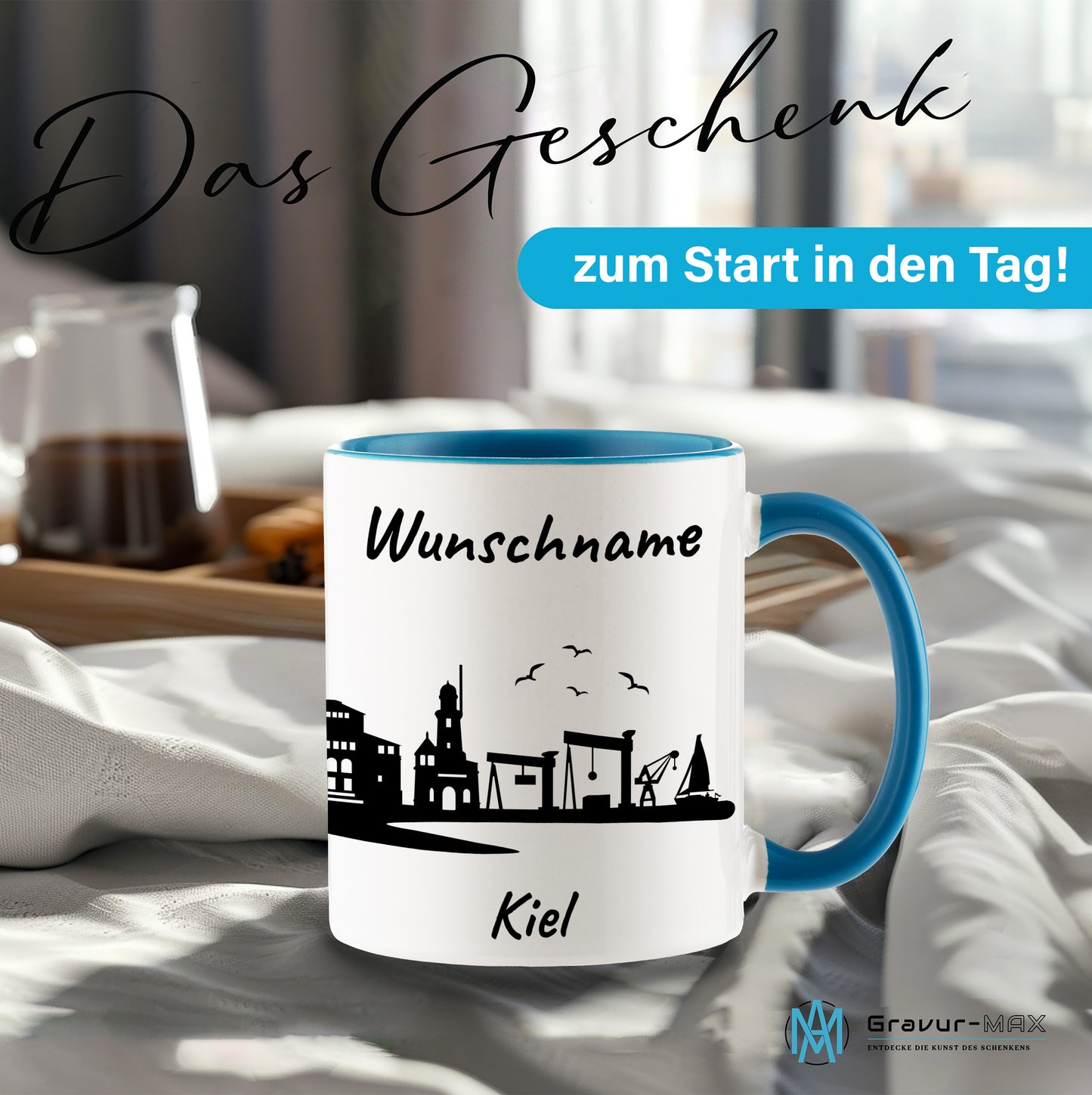 Tasse in Hellblau 330ml bedruckt mit der Skyline von Kiel personalisierbar mit Wunschname