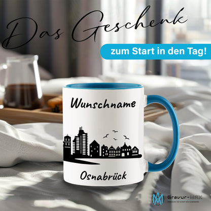 Tasse in Hellblau 330ml bedruckt mit der Skyline von Osnabrück personalisierbar mit Wunschname