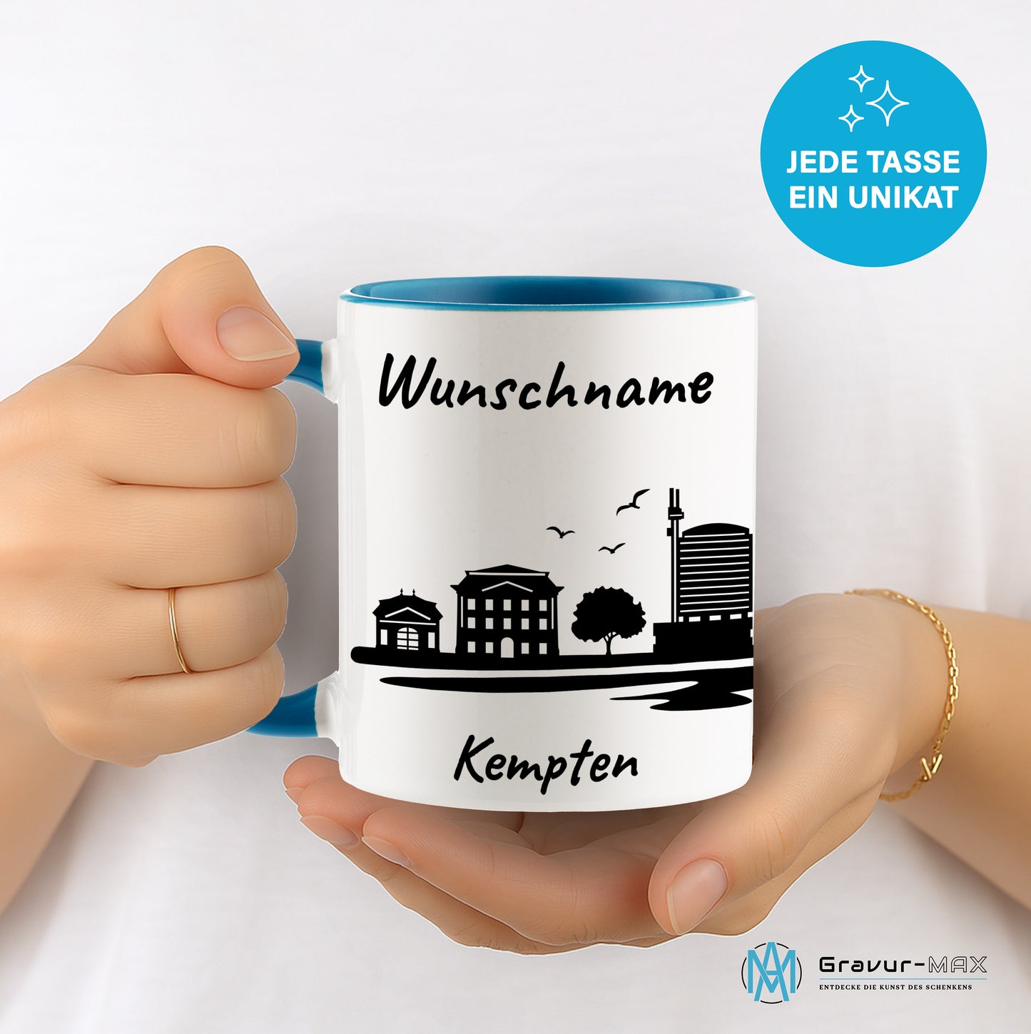 Tasse in Hellblau 330ml bedruckt mit der Skyline von Kempten personalisierbar mit Wunschname