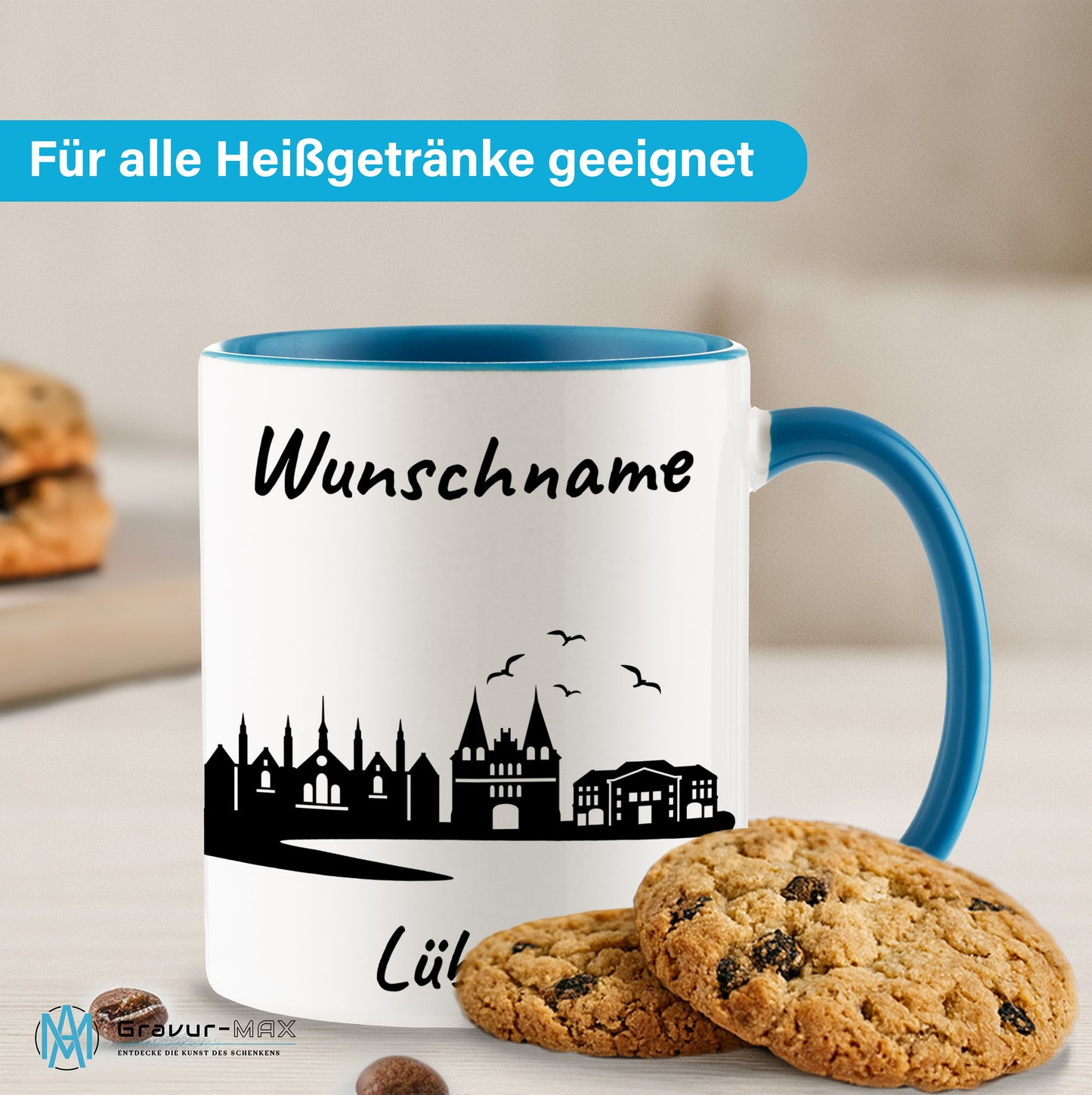 Tasse in Hellblau 330ml bedruckt mit der Skyline von Lübeck personalisierbar mit Wunschname