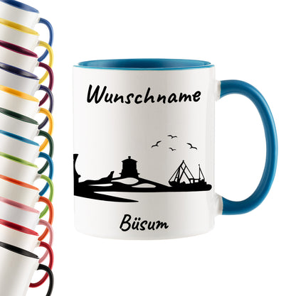 Tasse in Hellblau 330ml bedruckt mit der Skyline von Büsum personalisierbar mit Wunschname