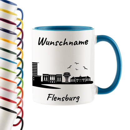 Tasse in Hellblau 330ml bedruckt mit der Skyline von Flensburg personalisierbar mit Wunschname