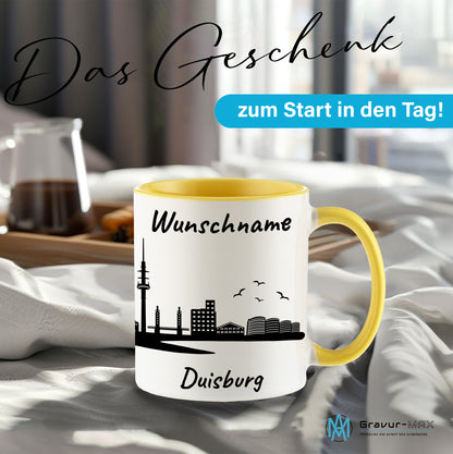 Tasse in Hellgelb 330ml bedruckt mit der Skyline von Duisburg personalisierbar mit Wunschname