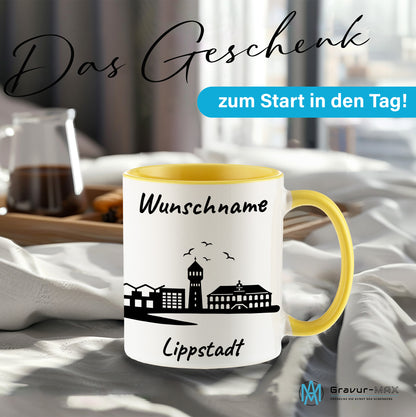 Tasse in Hellgelb 330ml bedruckt mit der Skyline von Lippstadt personalisierbar mit Wunschname