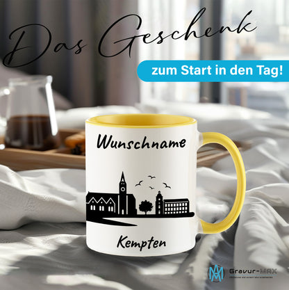 Tasse in Hellgelb 330ml bedruckt mit der Skyline von Kempten personalisierbar mit Wunschname