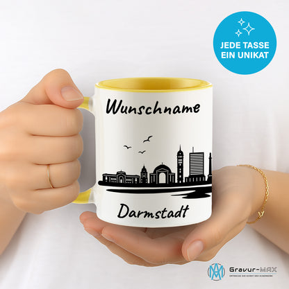 Tasse in Hellgelb 330ml bedruckt mit der Skyline von Darmstadt personalisierbar mit Wunschname