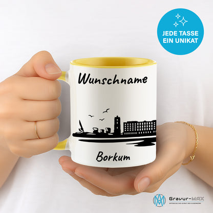 Tasse in Hellgelb 330ml bedruckt mit der Skyline von Borkum personalisierbar mit Wunschname