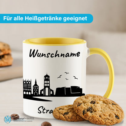 Tasse in Hellgelb 330ml bedruckt mit der Skyline von Stralsund personalisierbar mit Wunschname
