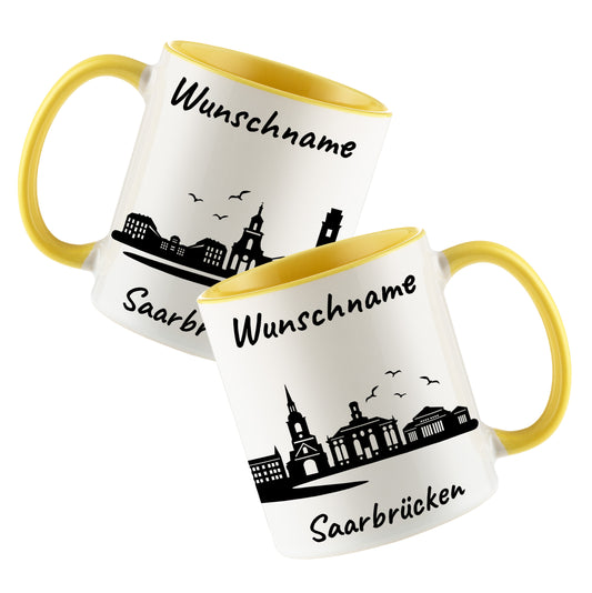 Tasse in Hellgelb 330ml bedruckt mit der Skyline von Saarbrücken personalisierbar mit Wunschname