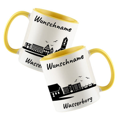 Tasse in Hellgelb 330ml bedruckt mit der Skyline von Wasserburg personalisierbar mit Wunschname