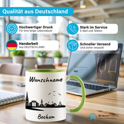 Tasse in Hellgrün 330ml bedruckt mit der Skyline von Bochum personalisierbar mit Wunschname