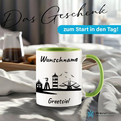 Tasse in Hellgrün 330ml bedruckt mit der Skyline von Greetsiel personalisierbar mit Wunschname