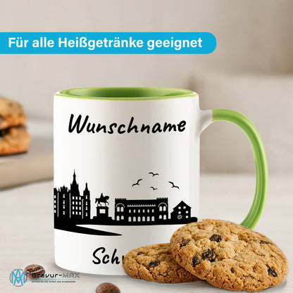 Tasse in Hellgrün 330ml bedruckt mit der Skyline von Schwerin personalisierbar mit Wunschname
