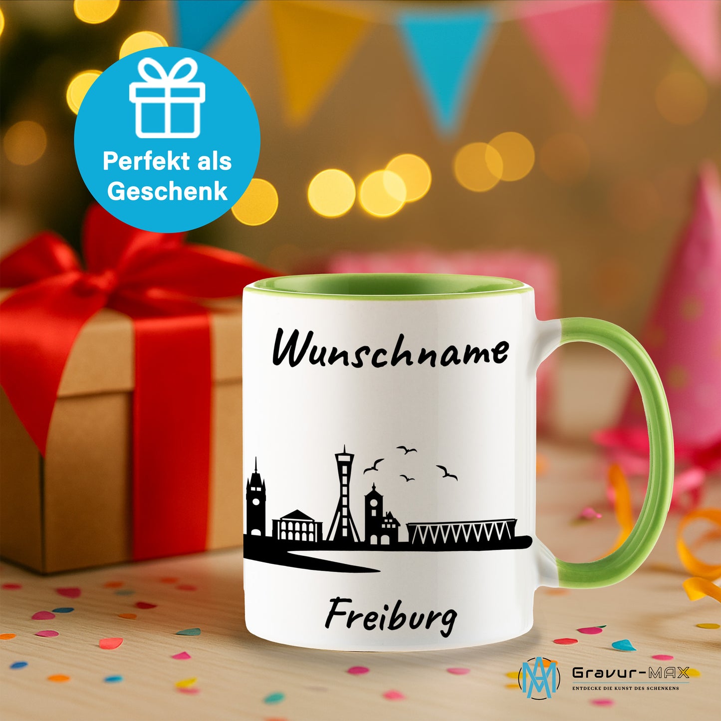 Tasse in Hellgrün 330ml bedruckt mit der Skyline von Freiburg personalisierbar mit Wunschname
