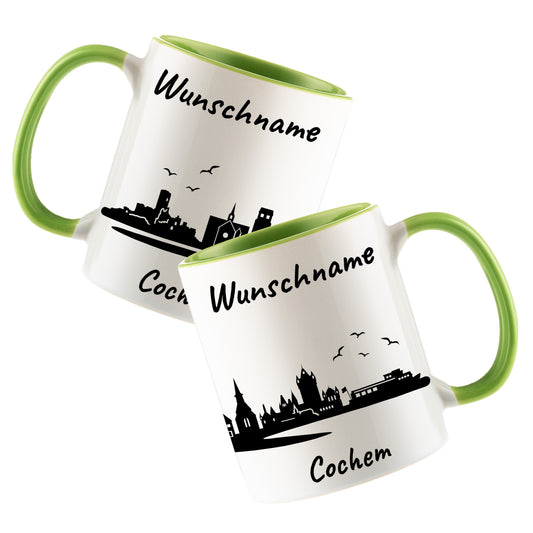 Tasse in Hellgrün 330ml bedruckt mit der Skyline von Cochem personalisierbar mit Wunschname