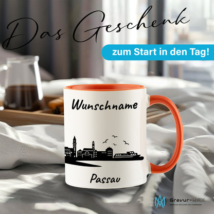 Tasse in Orange 330ml bedruckt mit der Skyline von Passau personalisierbar mit Wunschname
